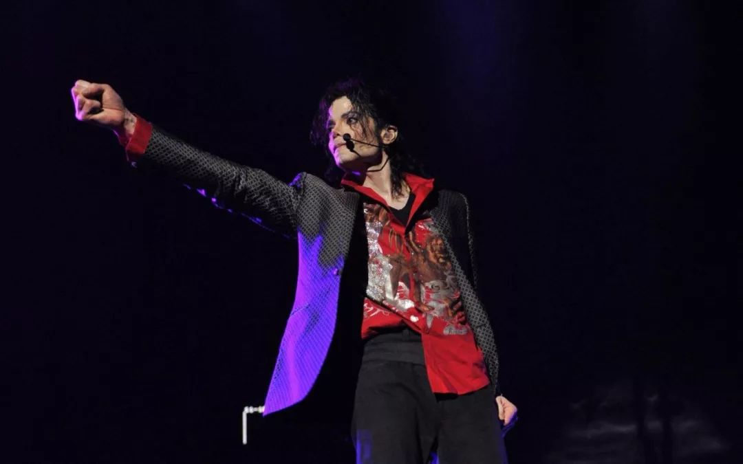 死亡并未阻止他们赚钱 最新过世名人收入榜公布