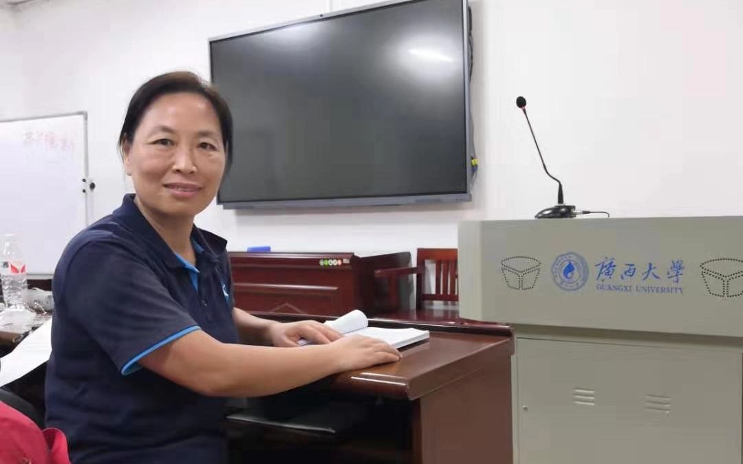 9月11日,原梦园正在广西大学的教室里学习。 受访者供图