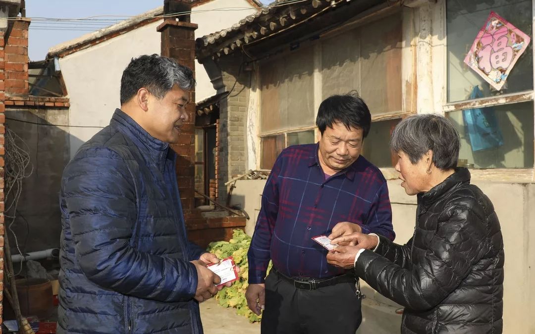 「钱柜qg111娱乐网页版登陆」民国第一名媛徐来,二婚嫁军衔最高的间谍,却被国人怒骂汉奸