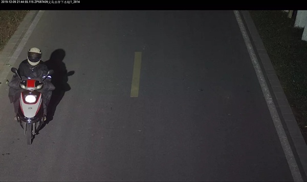 报警人提供的监控录像画面  本文图片均来自微信公众号@义乌公安