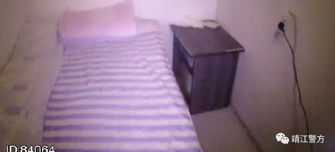 这个小小的理发店,居然也有外卖上门服务!