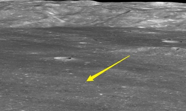 来,别动,拍个照!美飞行器为嫦娥四号太空留影