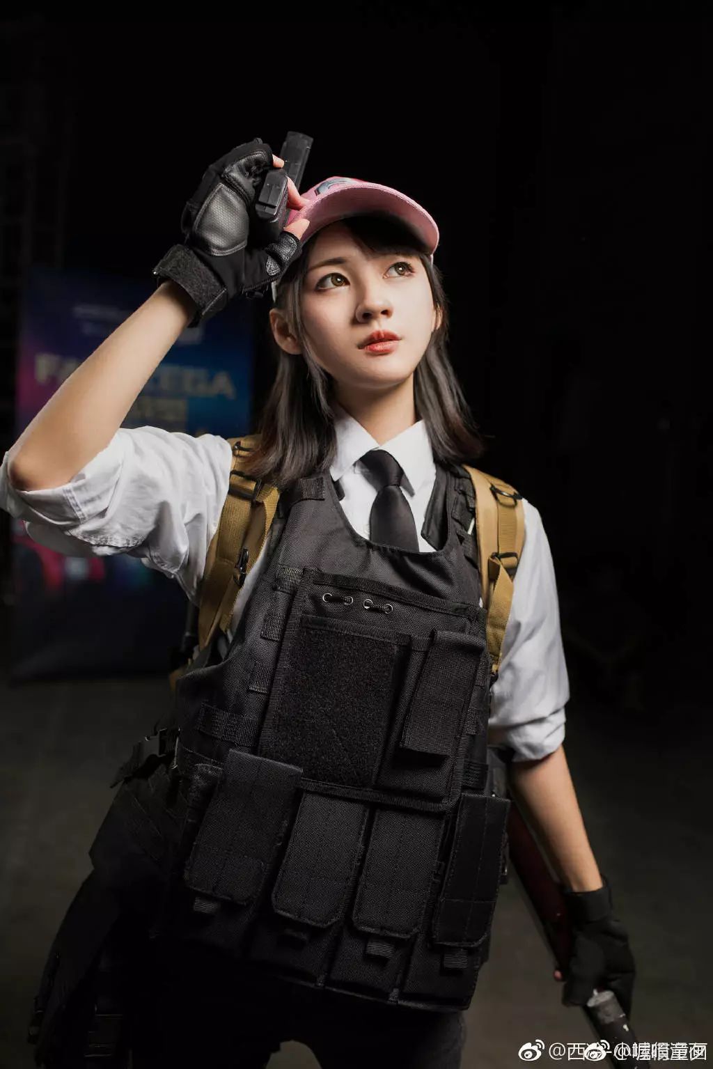 5000点小姐姐现象:抖音视频合集的流量密码解析