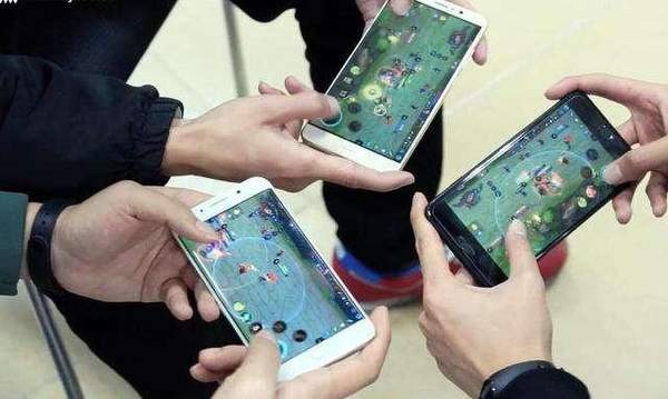 成功引起警方注意!小伙报警称在“王者峡谷”遭痛扁