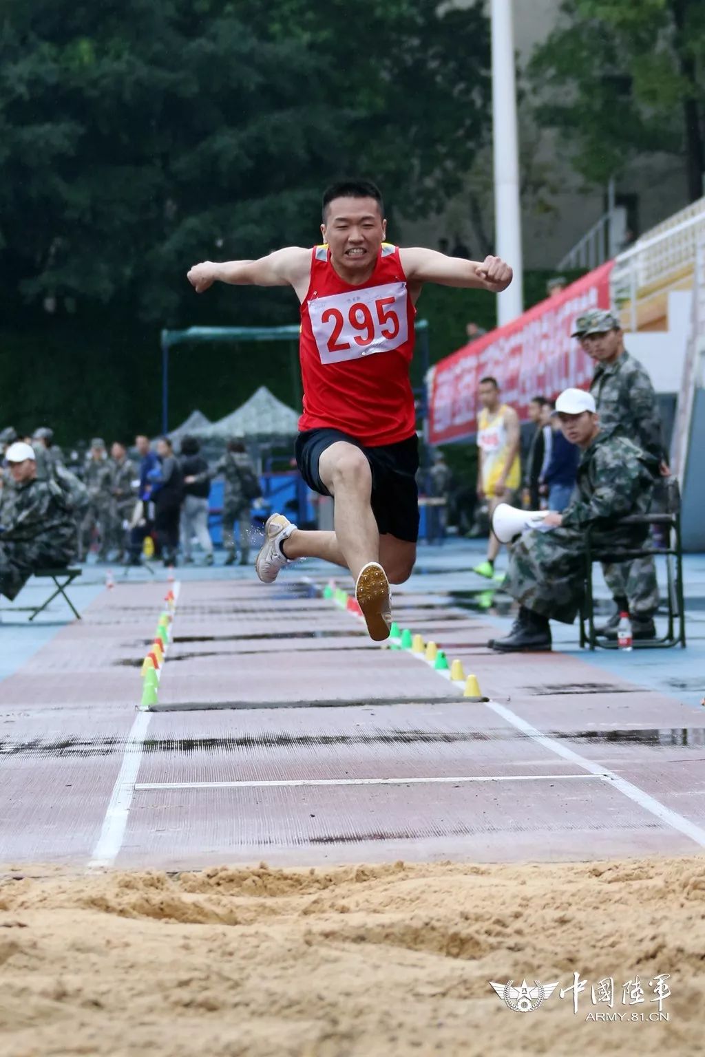 【影像志】领略“热血”之美！陆军军医大学2018年运动会暨第八届红色军医文化节火热开幕！