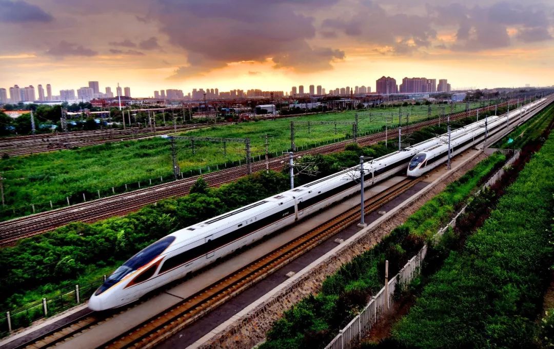 重磅 | 京津城际今起全用复兴号，8日实现时速350公里运行