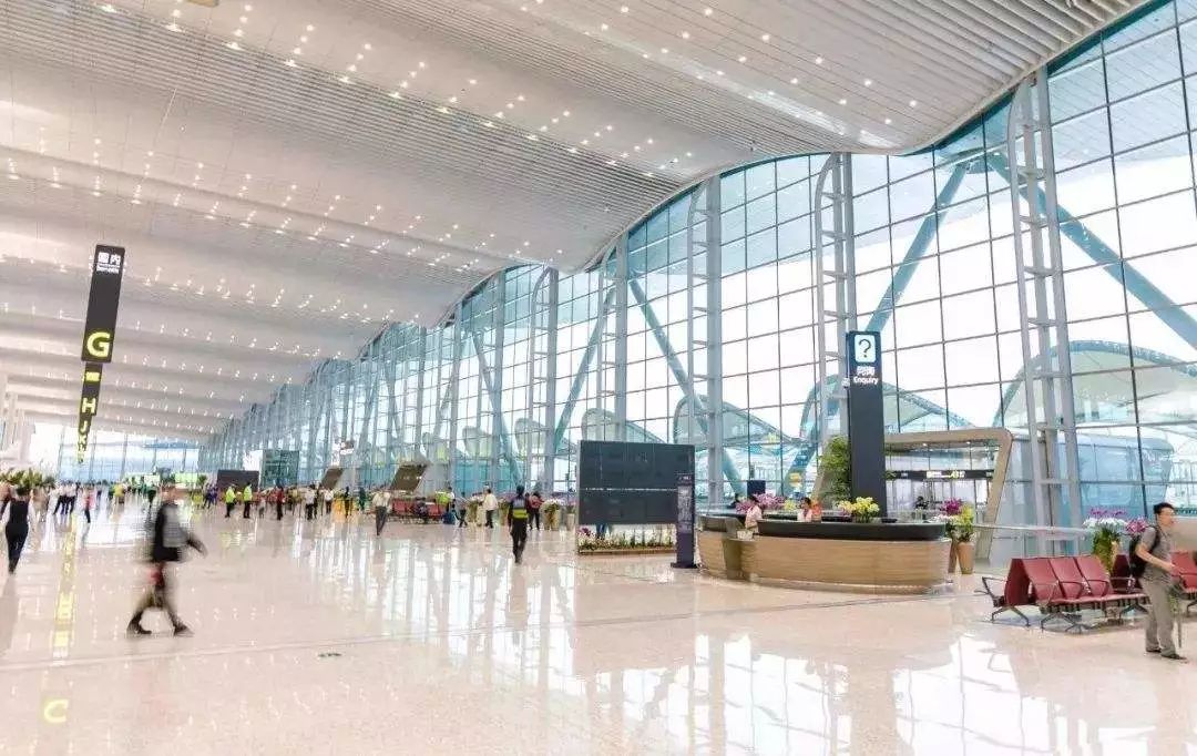 美的中央空调获广州白云国际机场T2项目“优秀供应商”