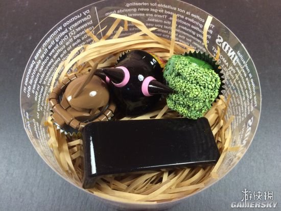 推特大神高达模型部件制作美食 卖相竟能把人看饿