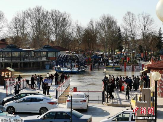 ƹϡGaɶ321AԧJ@WbӰ_Ĭ̴eqISAԧJF21黡A_ISƬGJ̤HƤɦ94HC