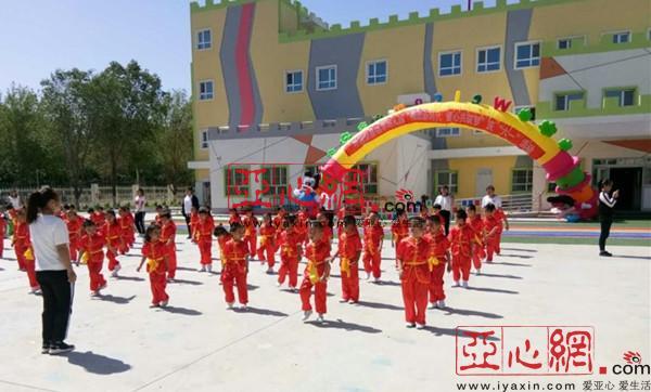 呼图壁县锦华幼儿园开展唱响新时代 童心共筑
