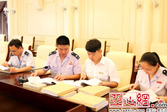新疆阿拉山口市税务局乘机构改革东风 护航一