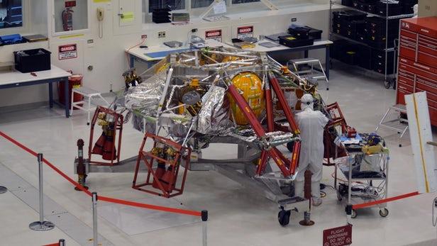 NASA开始进行“火星2020号”探测器发射前组装