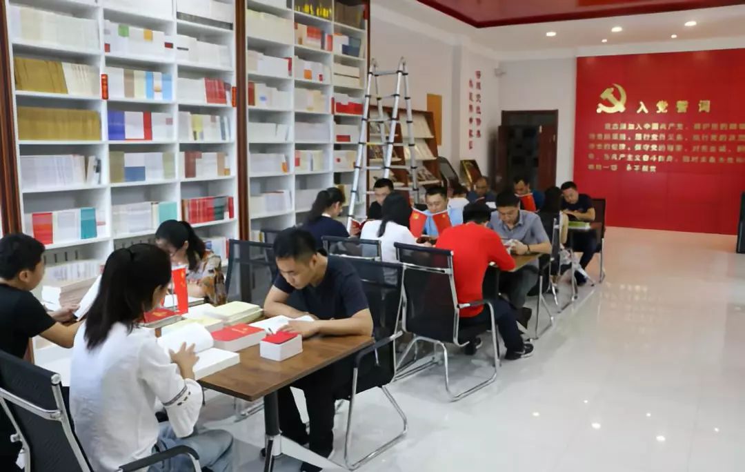 | 为何多个省市积极建设这个特别的书苑?