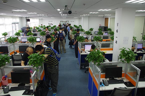 上海警方破获一起金融投资领域电信诈骗案，逮捕89人