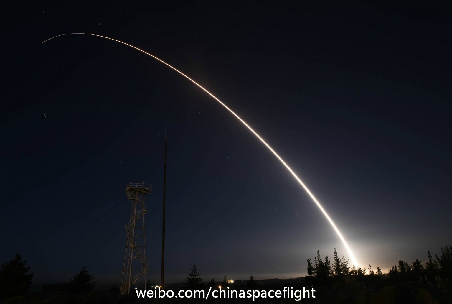 美国民兵3洲际导弹试射出现异常 被“安全引爆”