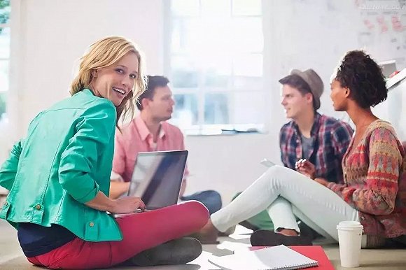 美国读文科无用?那些读文科的留学生后来都