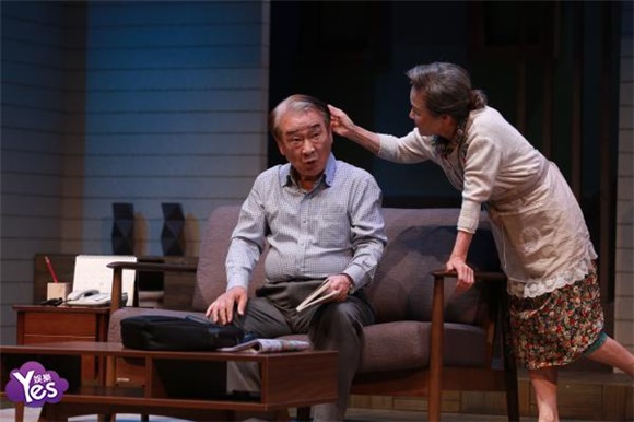 韩国演员李顺载图片