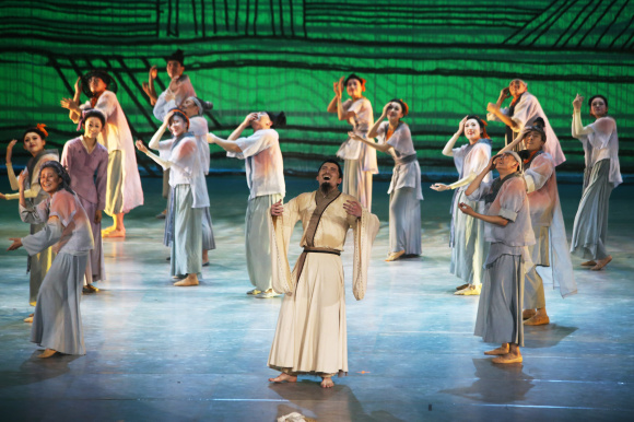 重庆市歌舞团原创舞剧《杜甫》首次亮相全国舞展