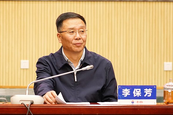「皇城国际娱好玩吗」热搜情侣分手了吗?分了 她说“青春喂了狗”