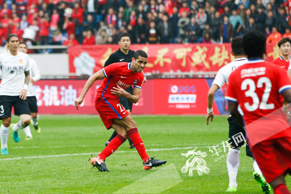 卡尔德克与当代力帆俱乐部续约:愿意留在这 哪