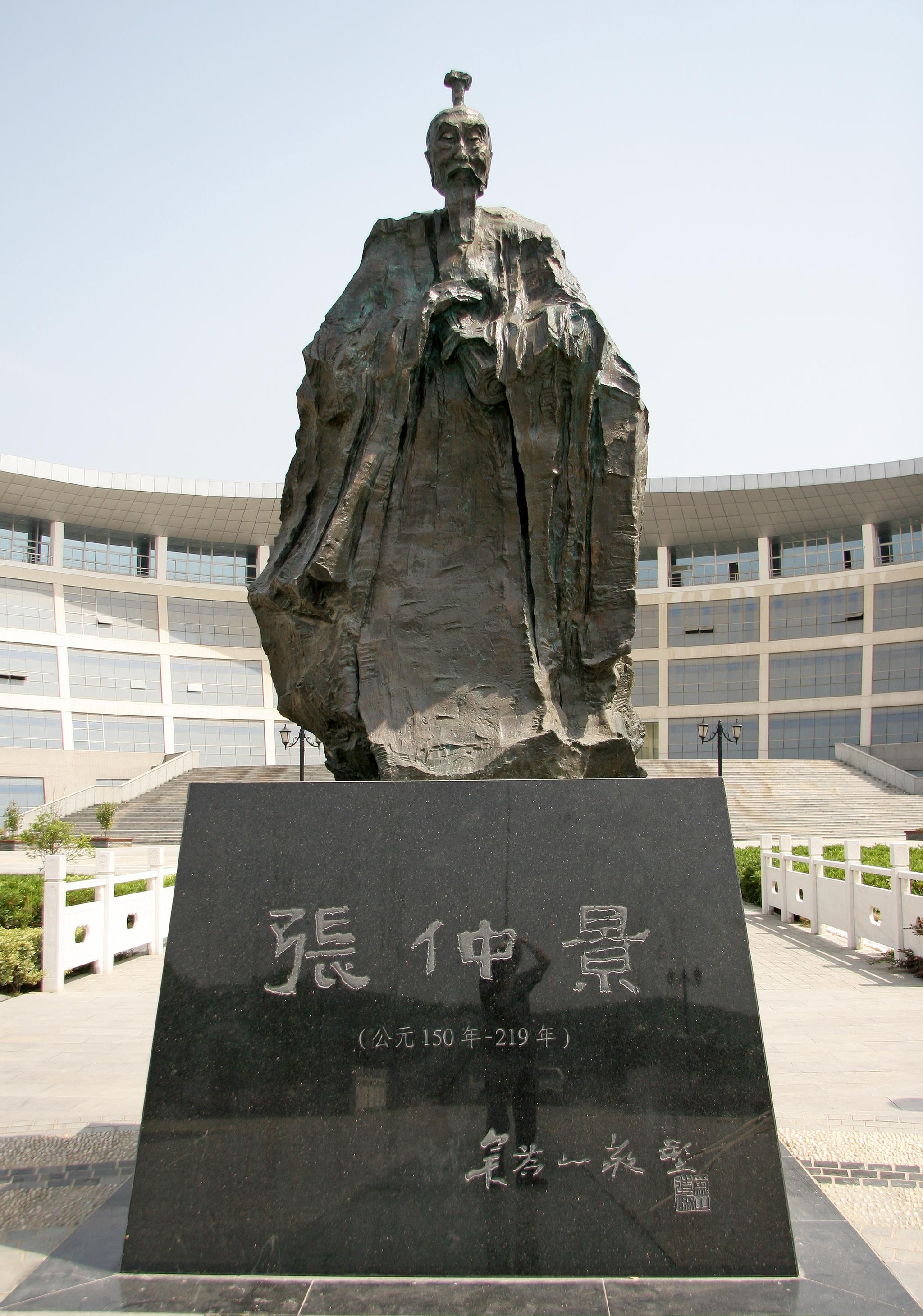 文艺苏军·战疫行动| 吴为山:千锤百炼,让人们重新思考生活