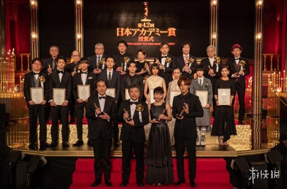 《小偷家族》获第42届日本奥斯卡最佳影片等7项大奖!