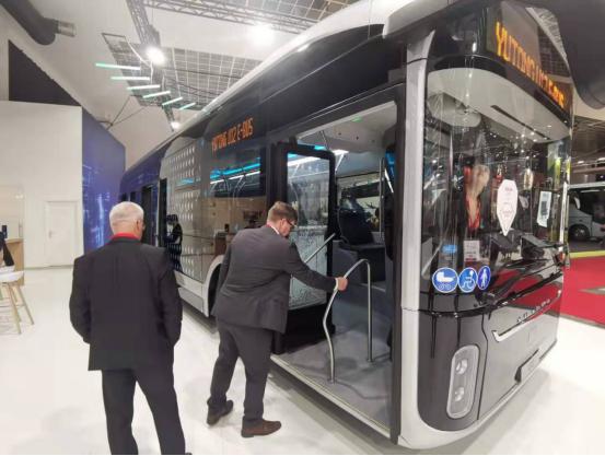 中国品牌闪耀比利时世界客车博览会