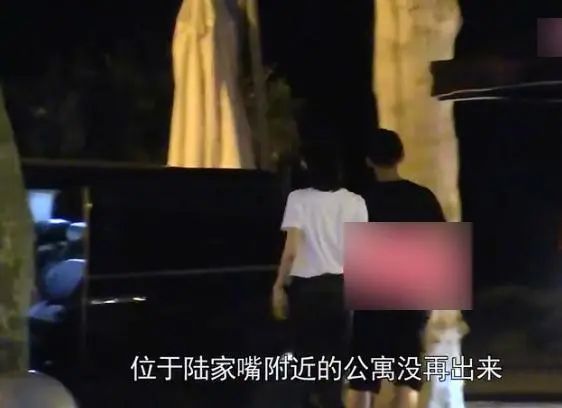 被拍多次从未回应,他俩这是直接一步到位了??