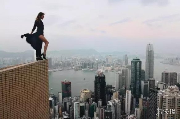 战斗民族人少是有原因的!小姐姐晒超高性感私房照