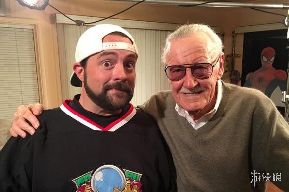 斯坦李漫展签售漫画忘记名字 粉丝嫌签名太丑