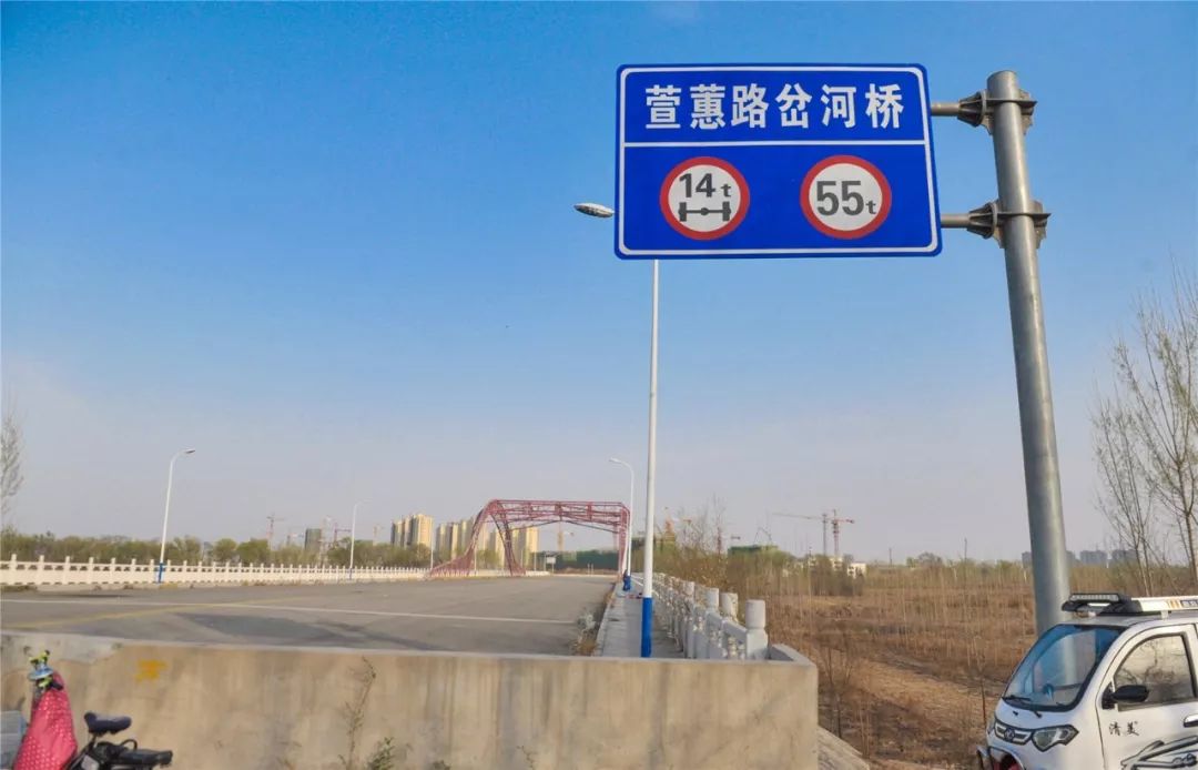 修成6年至今未通车!居民被迫绕行危桥…岔河上这座桥到底怎么了?