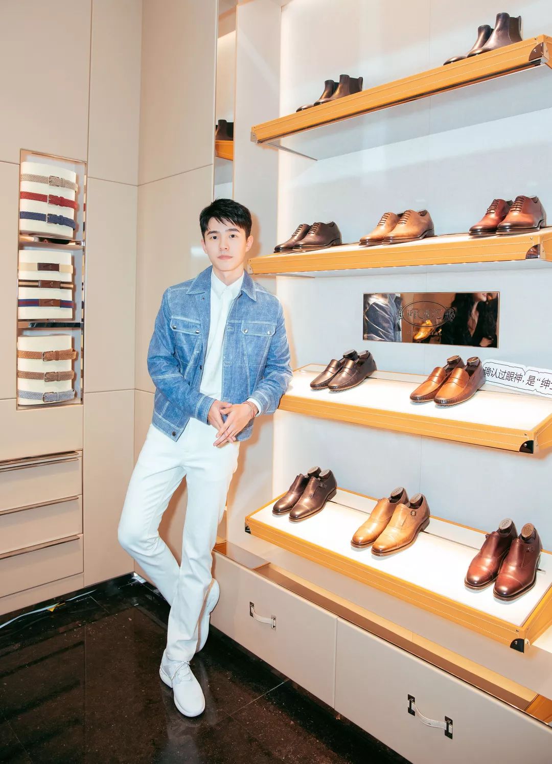 男人买鞋能有多疯狂? 男人买鞋能有多疯狂?