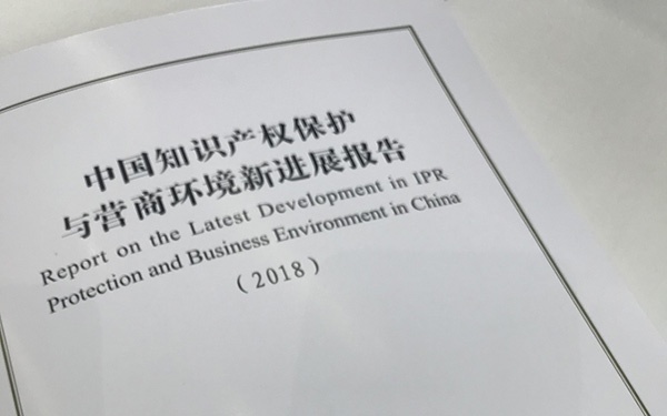d88尊龙注册中心_“空气刘海”英语怎么说?