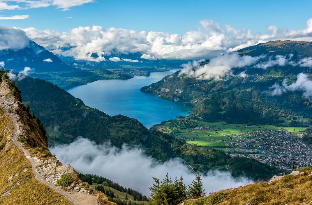 跟着抖音去旅行,那些点赞100W+的旅行地,你去