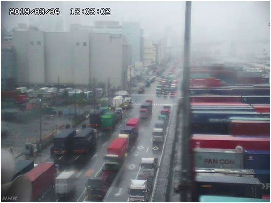 3月4日东京港附近道路监控录像图,来自NHK