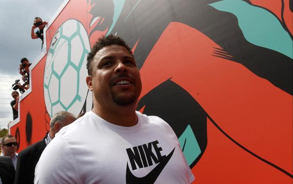 世界杯开幕式看点啥? 肥罗 这次要一展歌喉了