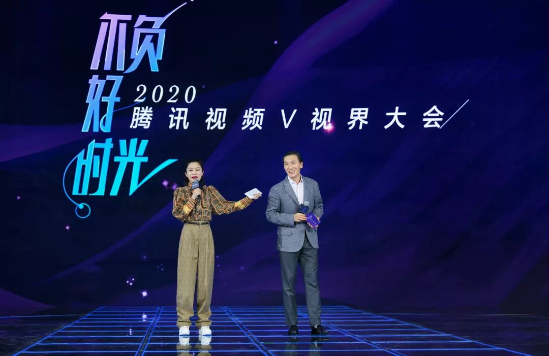 脱口秀医生开场台词视频,脱口秀医生开场台词视频大全