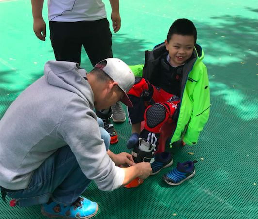 自由式轮滑国家队待遇 d4uz-hawmaua9352727.jpg