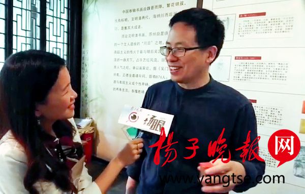 2000多人冒雨参加苏州一中开放日 本报直播吸