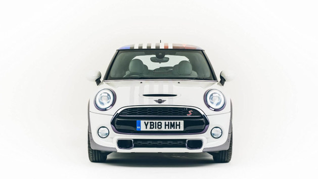 MINI COOPER S皇室婚礼 特别版官图发布