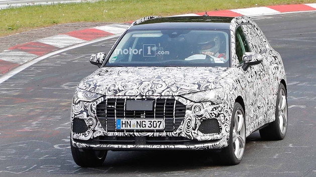 奥迪RS Q3测试谍照曝光 或巴黎车展亮相