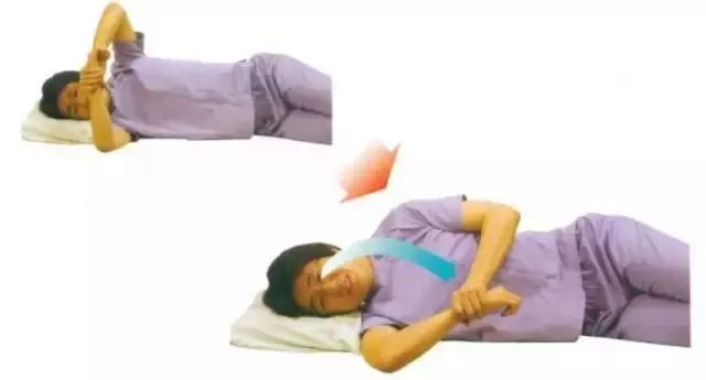肩膀痛千万别大意！7个动作轻松缓解