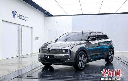 合众汽车全新智能纯电动 SUV 正式曝光并命名为 U