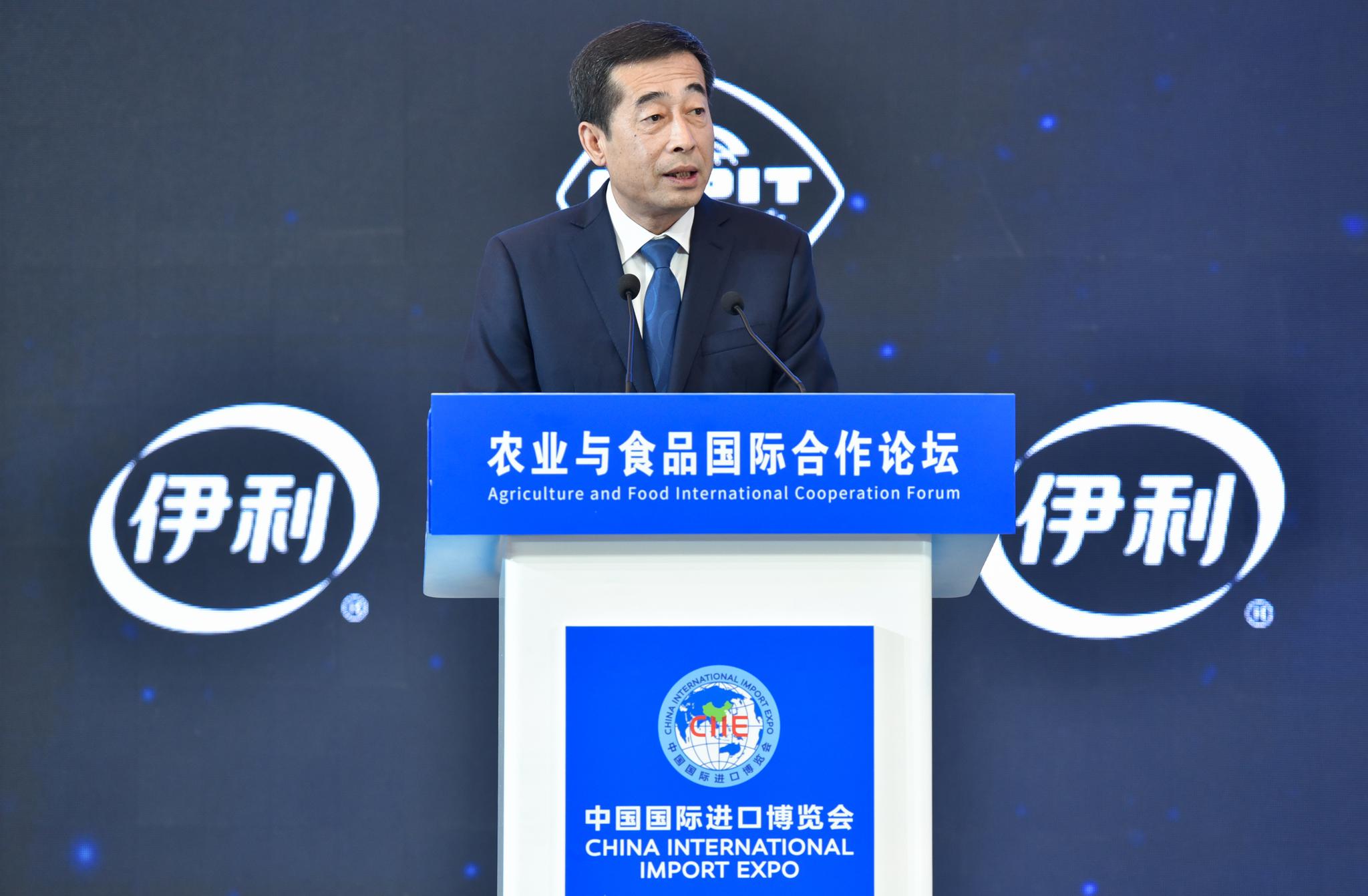 利乐吸管老总_吸管卡通图片(3)