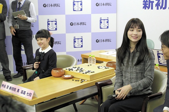 日本10岁棋手战胜71岁职业九段 将与中国棋手对弈