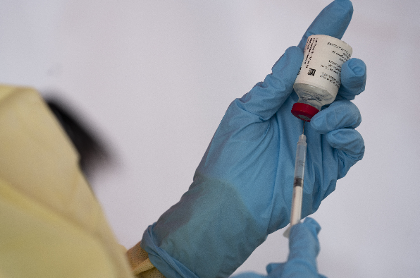世卫组织宣布抗击埃博拉成果显著 疫情获有效控制