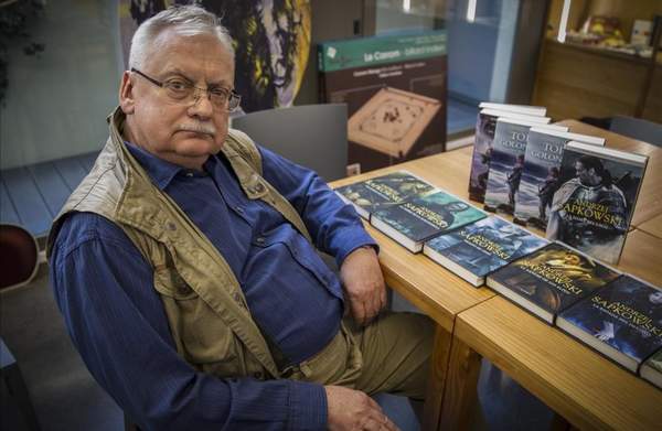 CDPR롶ʦС˵ͽ Ḷ1600Ԫ