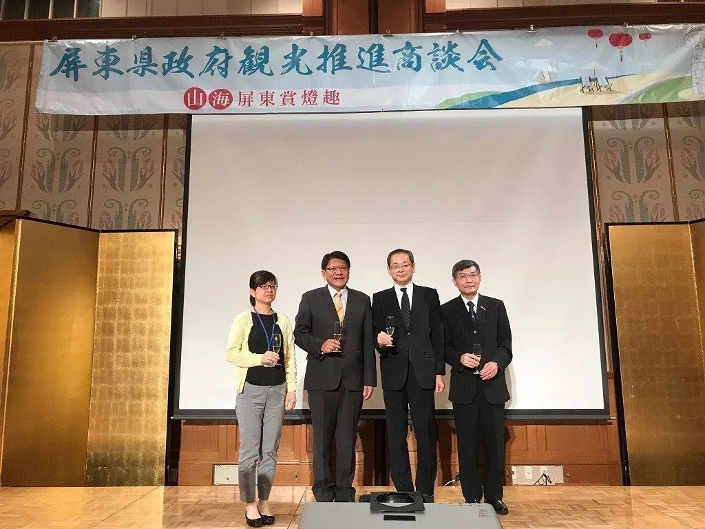 宁波长驻人口有多少_宁波今年人口图(3)