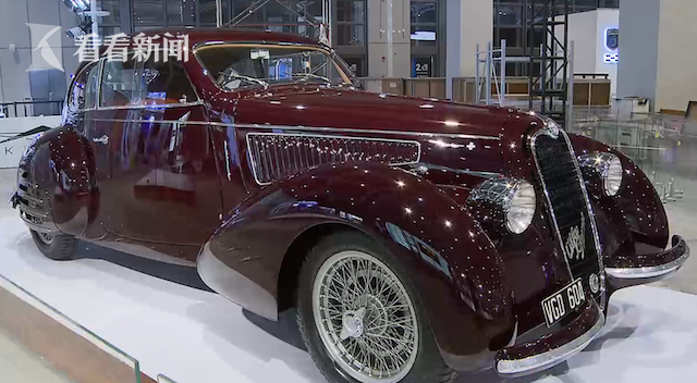 汽车馆：60余家车企参展 历史与未来的交融