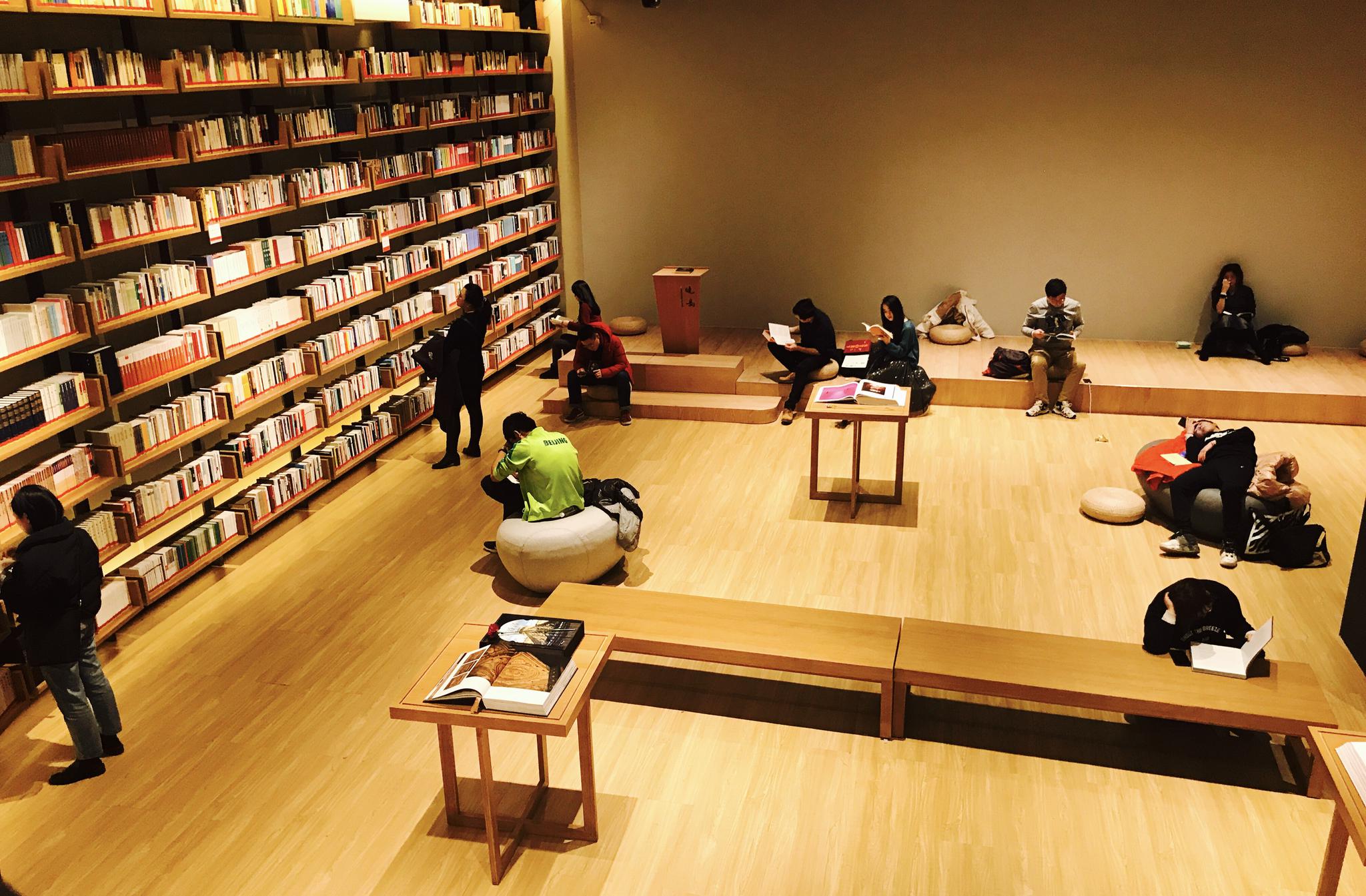 高晓松晓岛图书馆北京开馆,每日限200人需预约